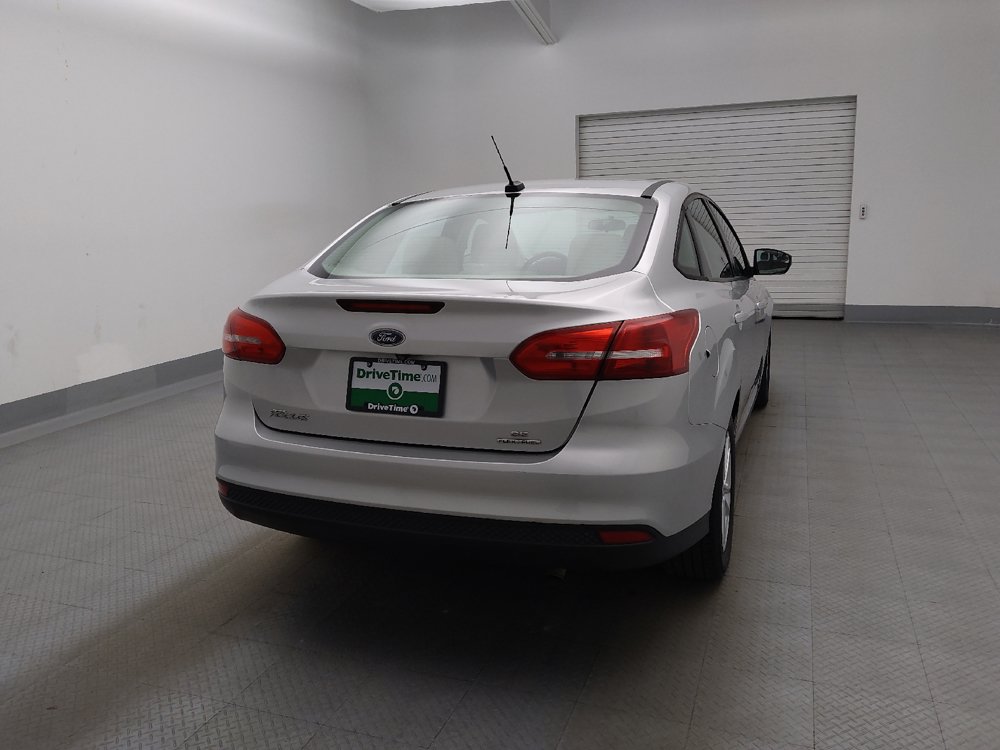 Used 2015 Ford Focus SE FWD image 7