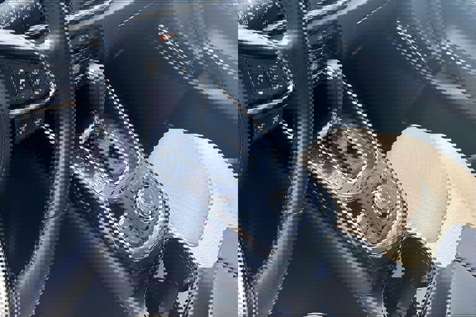 Used 2023 MAZDA CX-9 Touring Plus image 16