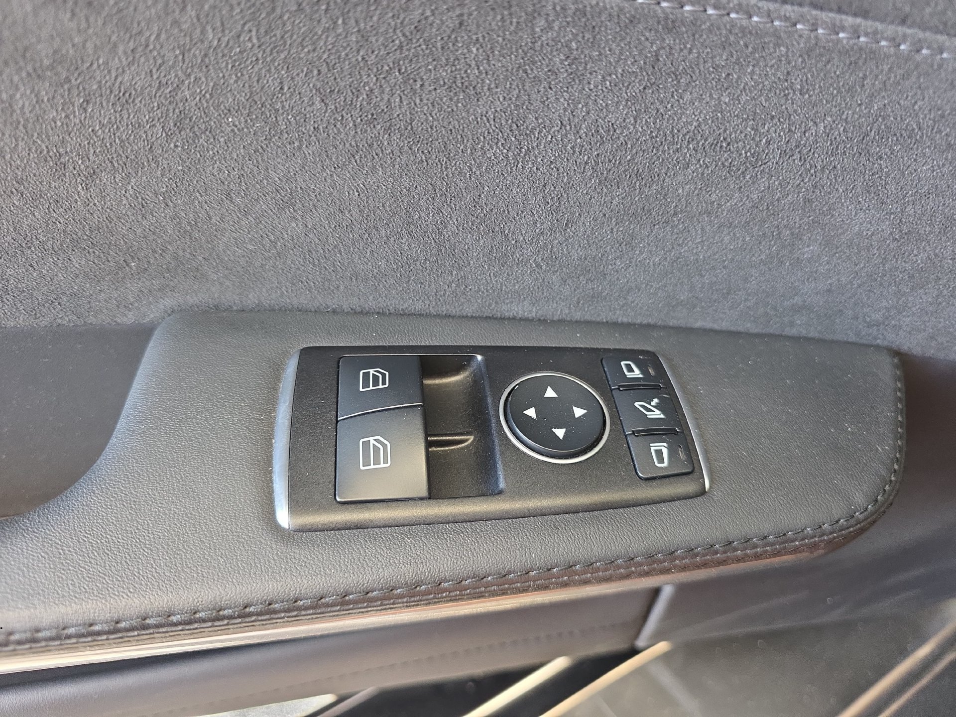 Used 2018 Mercedes-Benz AMG GT C image 24
