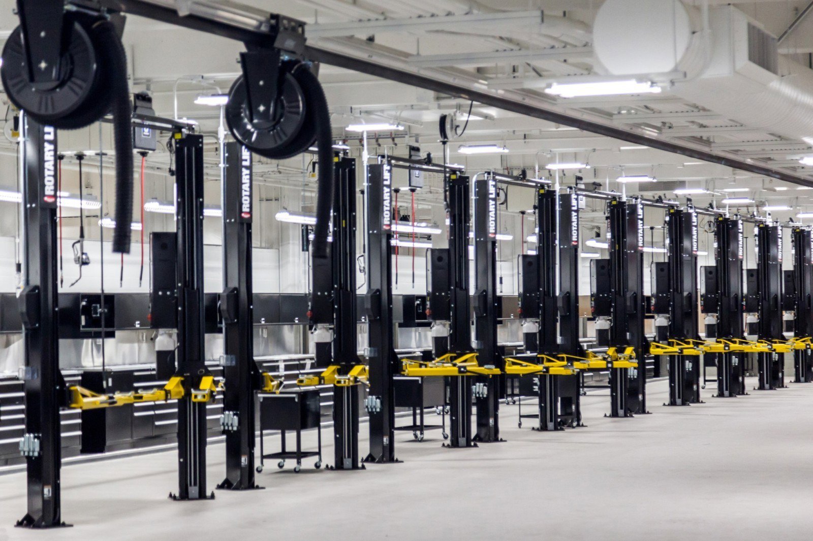 New 2025 Mercedes-Benz EQS AMG 4MATIC image 16