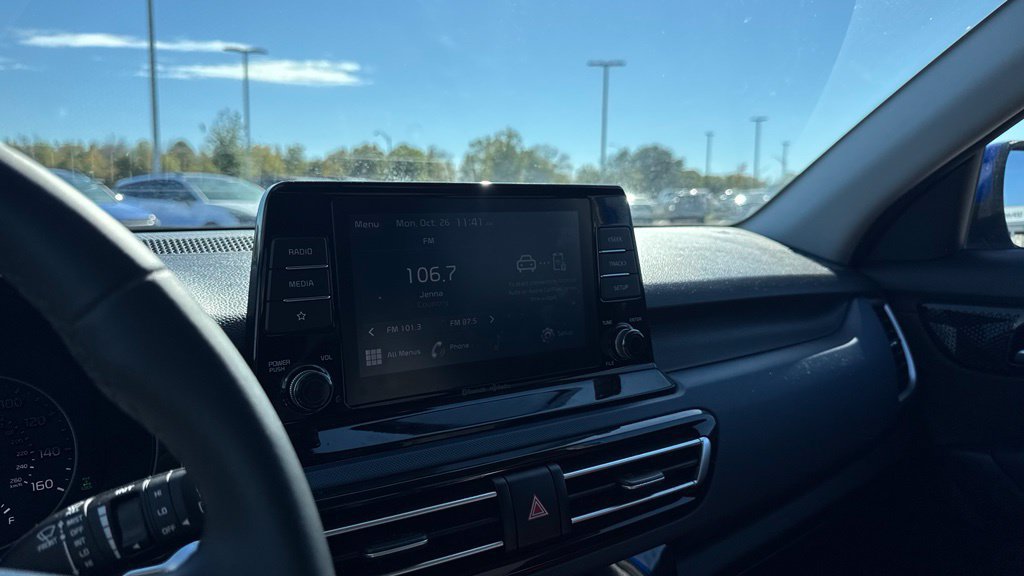 Used 2023 Kia Seltos S AWD/4WD image 16