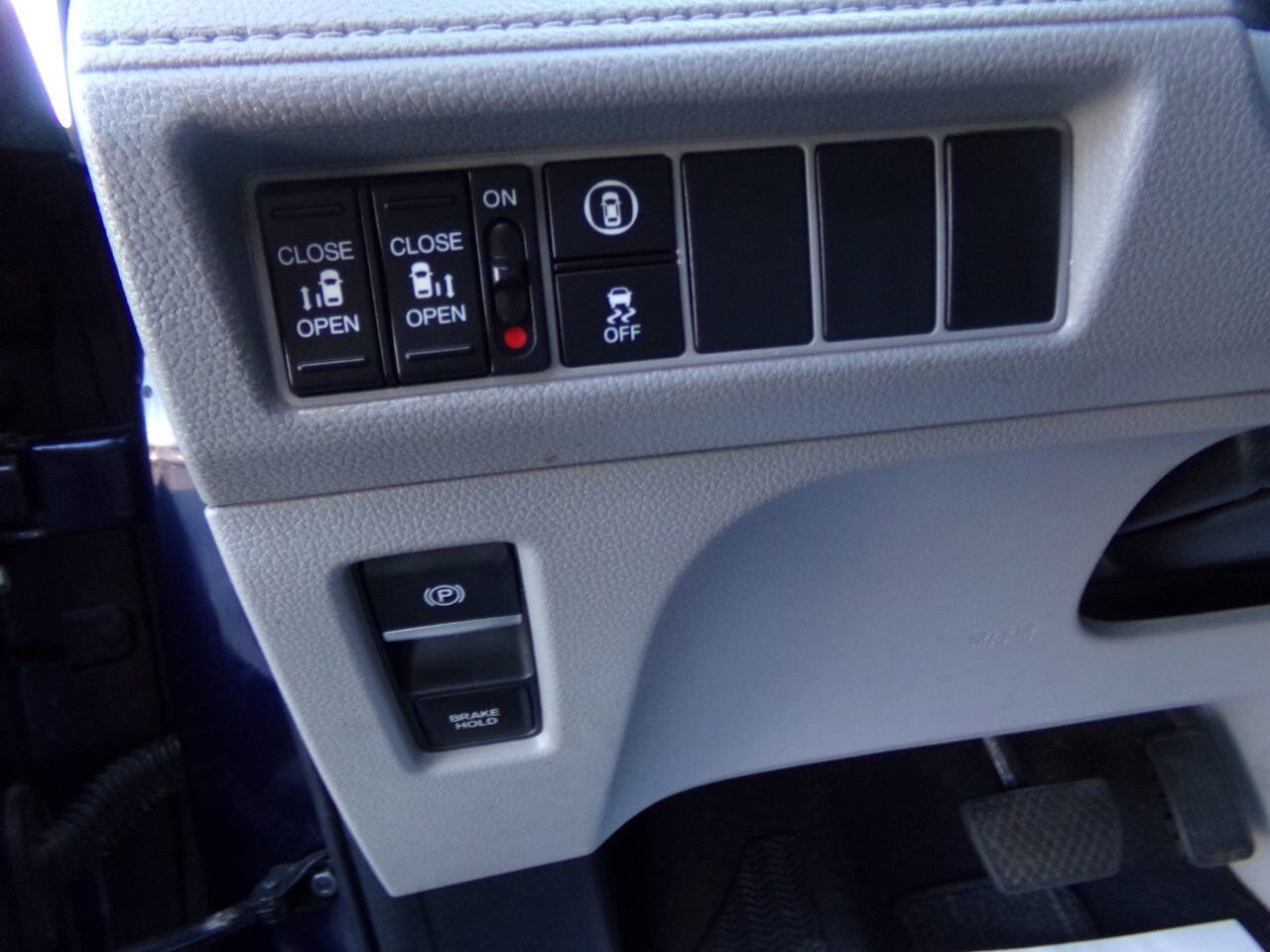 Used 2021 Honda Odyssey EX image 40