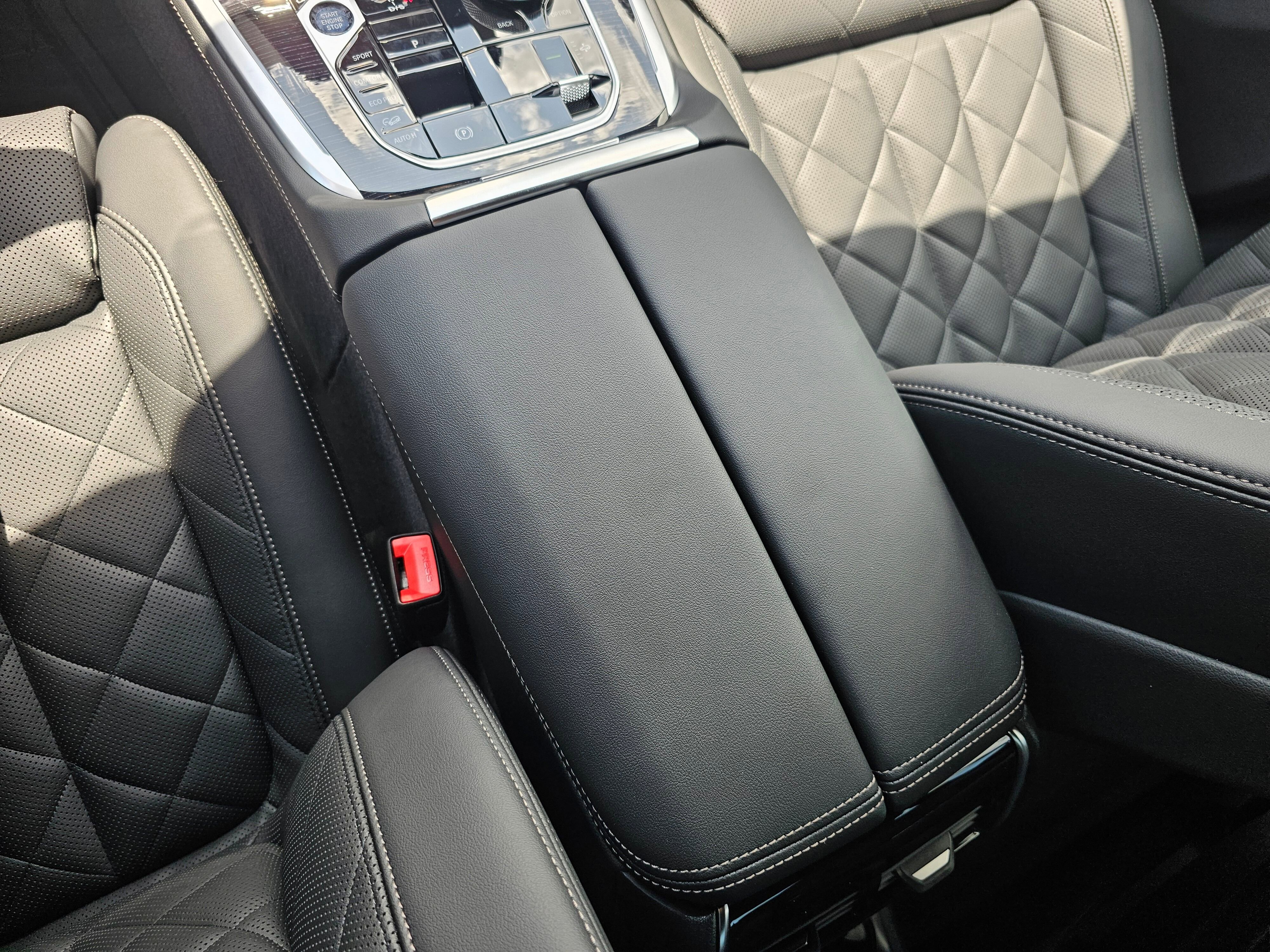 New 2026 BMW X7 xDrive40i w/ M Sport Package image 23