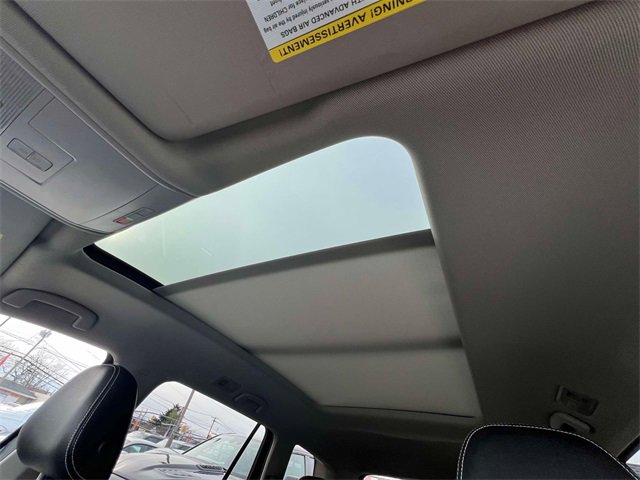 Used 2023 Volkswagen Atlas SEL image 34