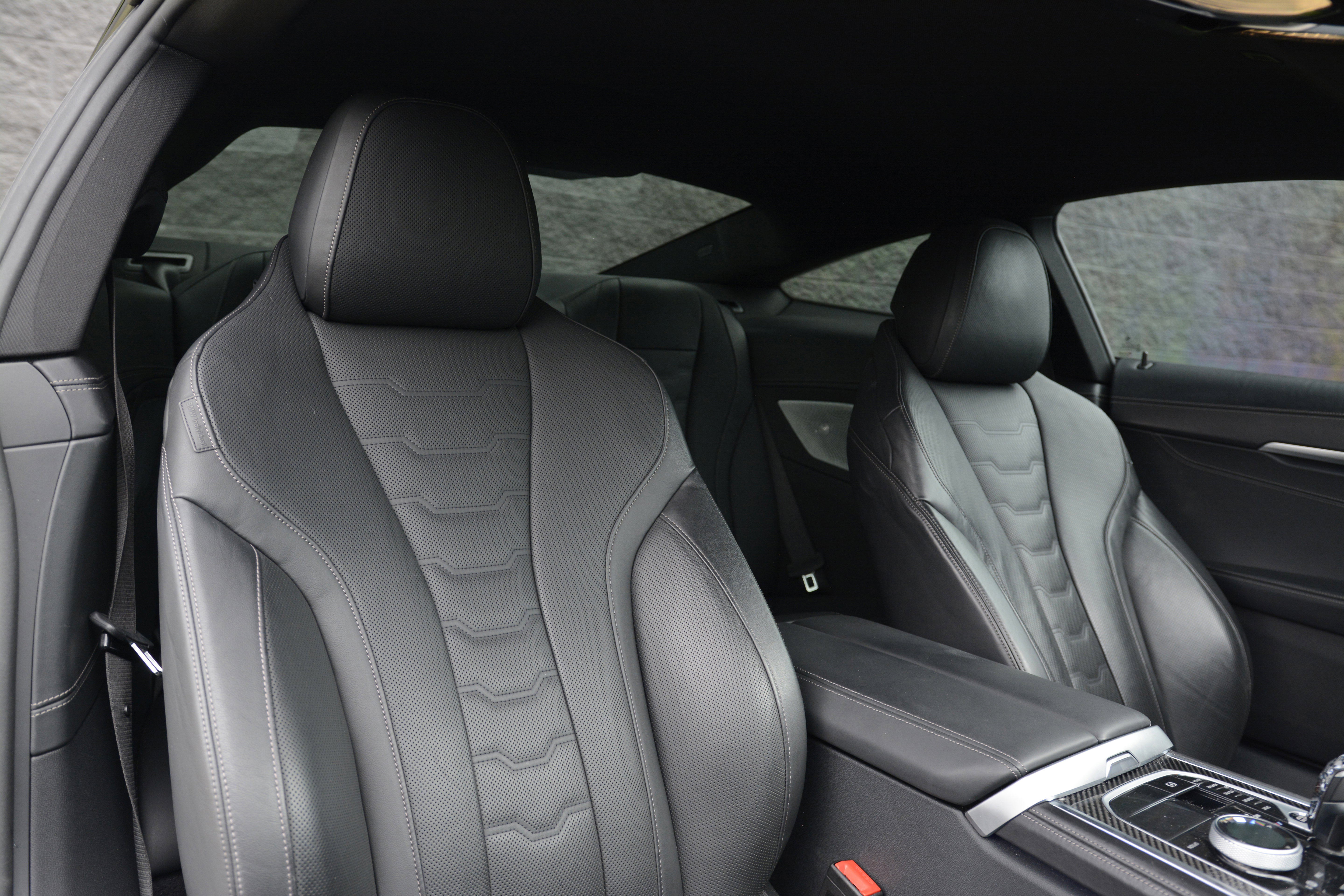 Used 2022 BMW M850i xDrive Coupe w/ Driving Assistance Package AWD/4WD image 28