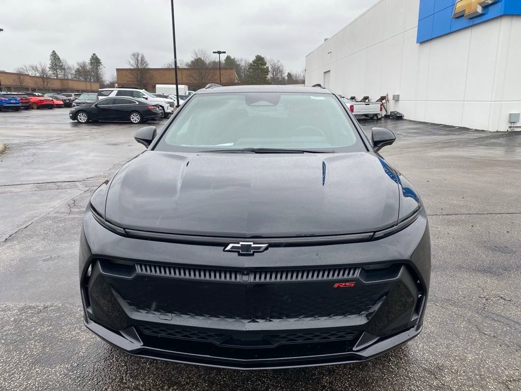 New 2025 Chevrolet Equinox EV RS image 2