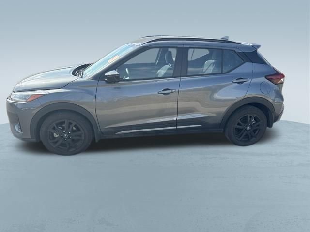 Used 2024 Nissan Kicks SR image 4