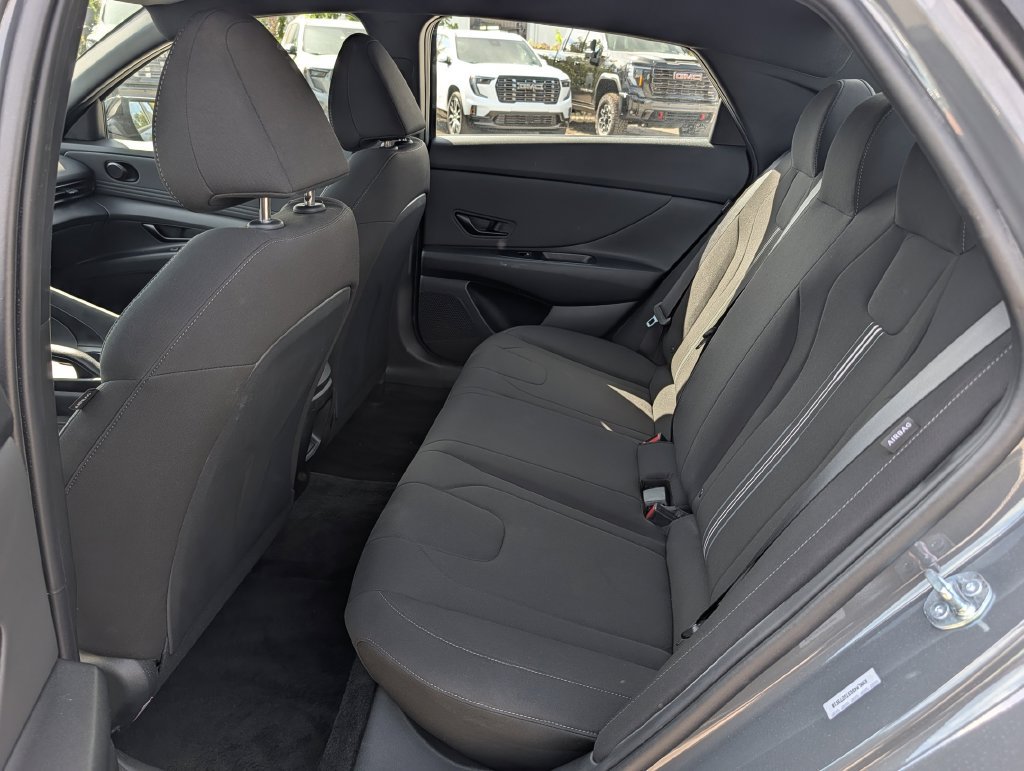 Used 2026 Hyundai Elantra Sport FWD image 26