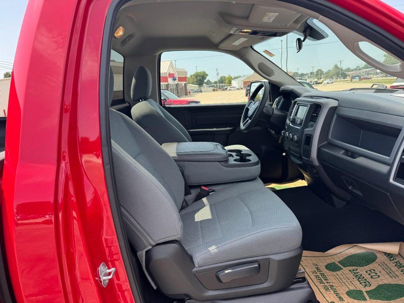 Used 2019 RAM 1500 Express w/ Express Value Package AWD/4WD image 10