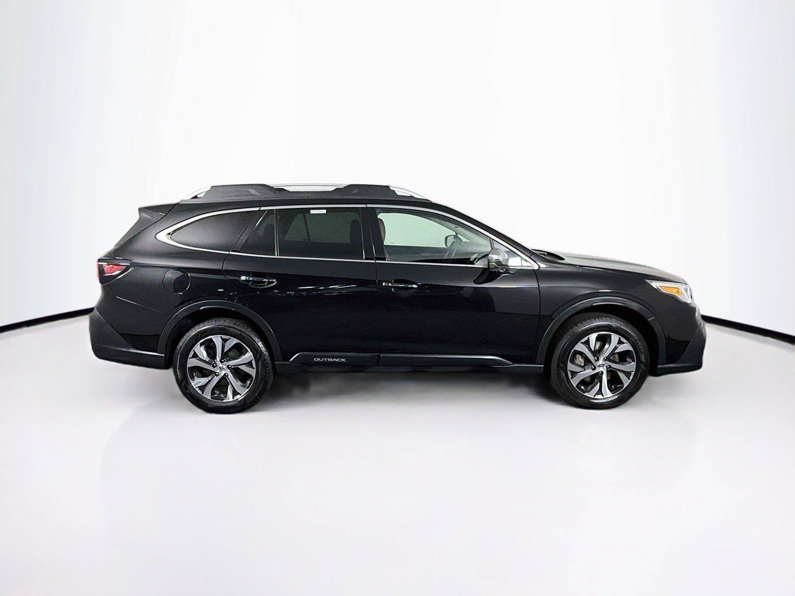 Used 2022 Subaru Outback Touring XT AWD/4WD image 12