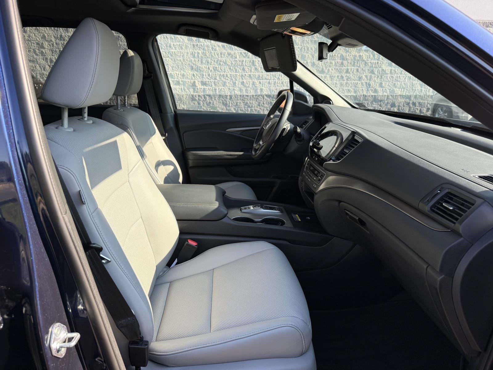 Certified 2024 Honda Passport EX-L image 14