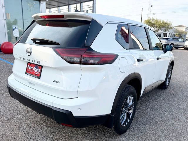 Certified 2025 Nissan Rogue S image 7