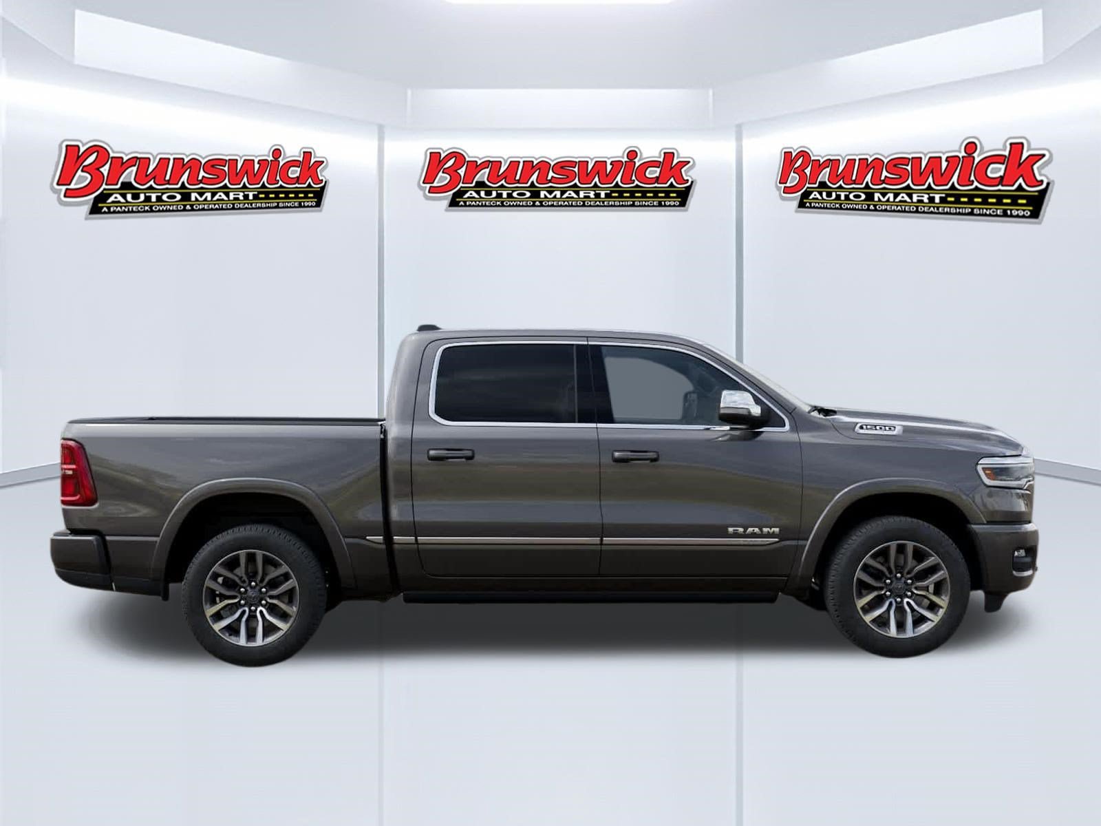 New 2026 RAM 1500 Limited w/ Bed Utility Group AWD/4WD image 21