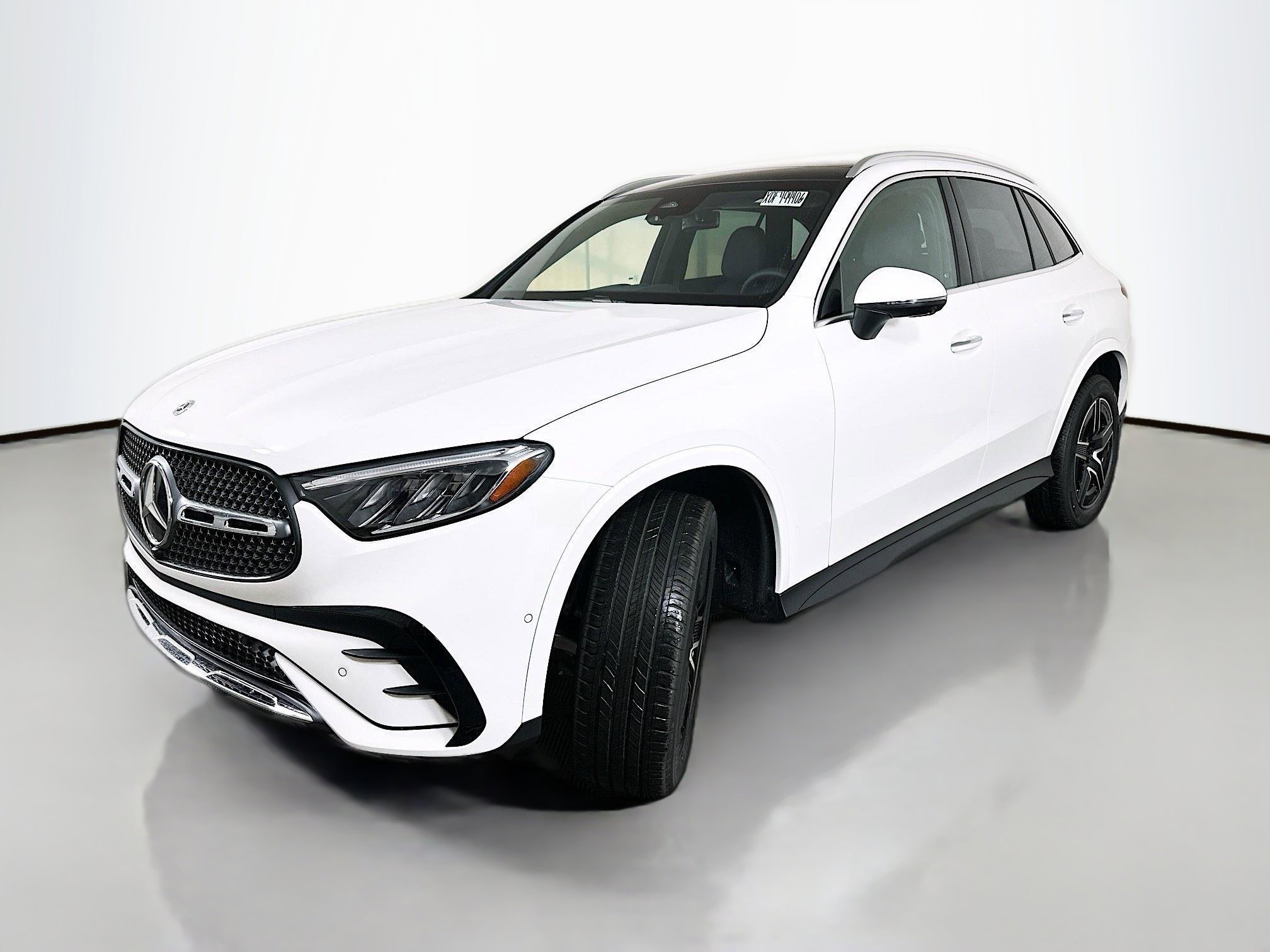 New 2026 Mercedes-Benz GLC 300 4MATIC image 3