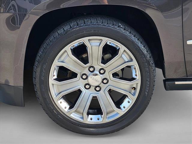 Used 2016 GMC Yukon Denali w/ Open Road Package RWD image 25
