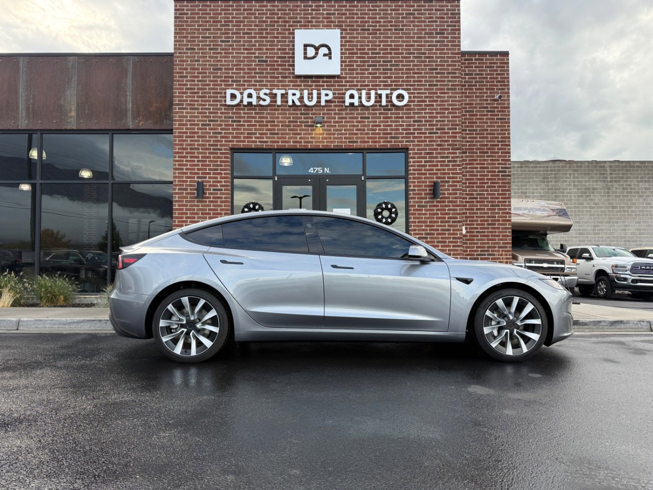 Used 2025 Tesla Model 3 Long Range image 4