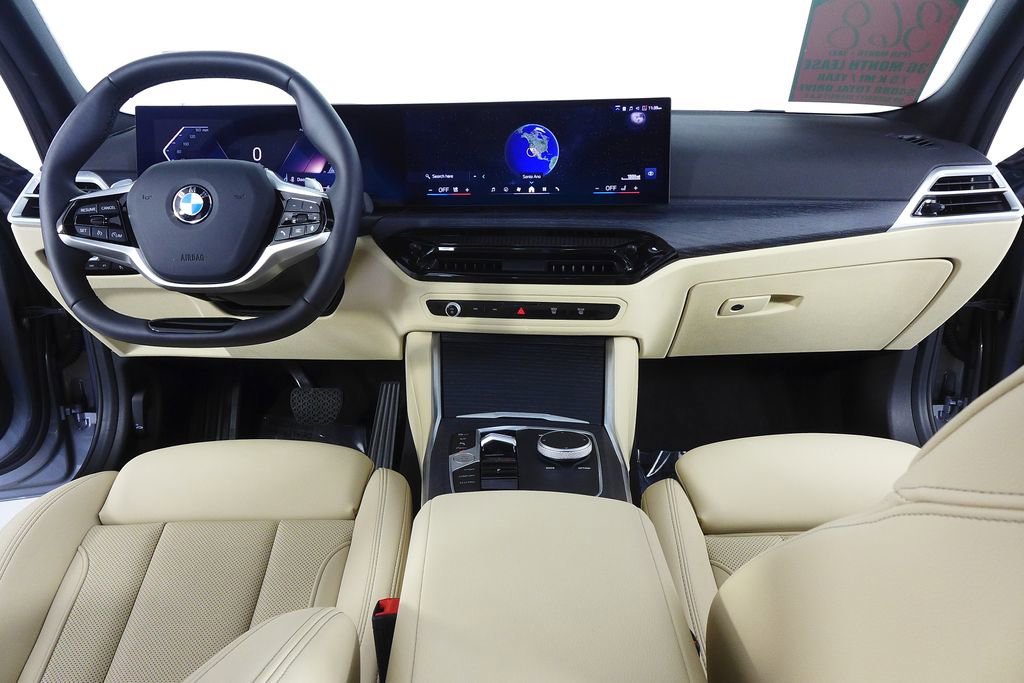 Used 2025 BMW 330i Sedan w/ Convenience Package RWD image 25