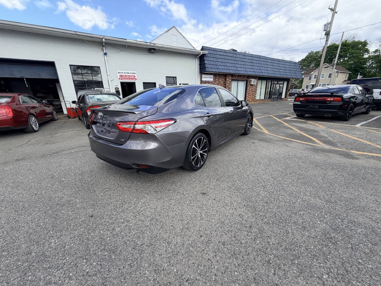 Used 2021 Toyota Camry LE FWD image 20