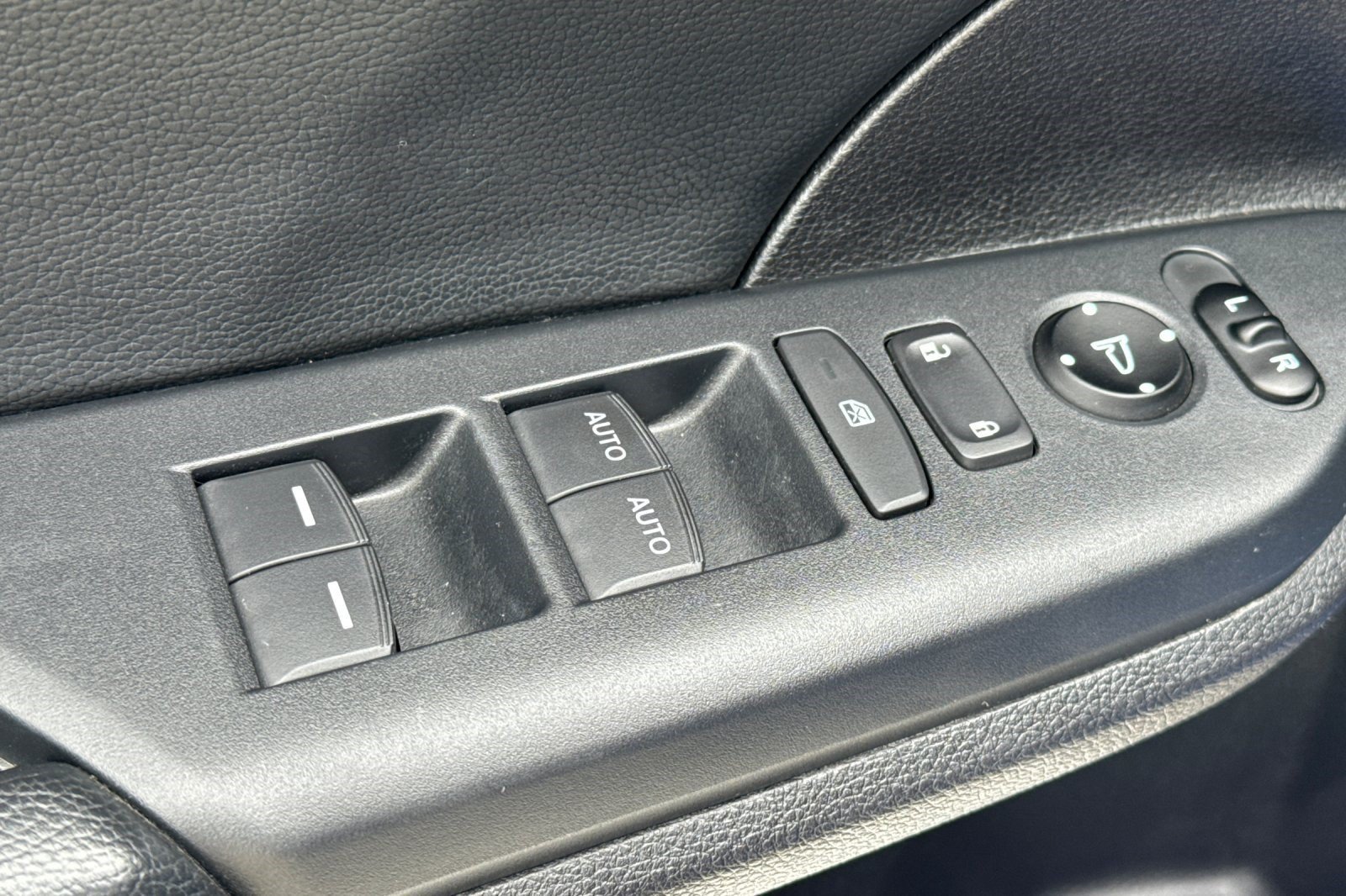 Used 2018 Honda Civic Sport Touring image 13