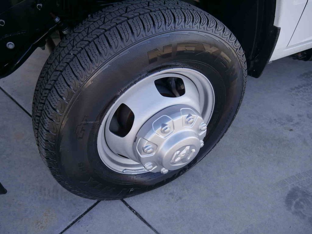 Used 2022 RAM 3500 Tradesman image 14