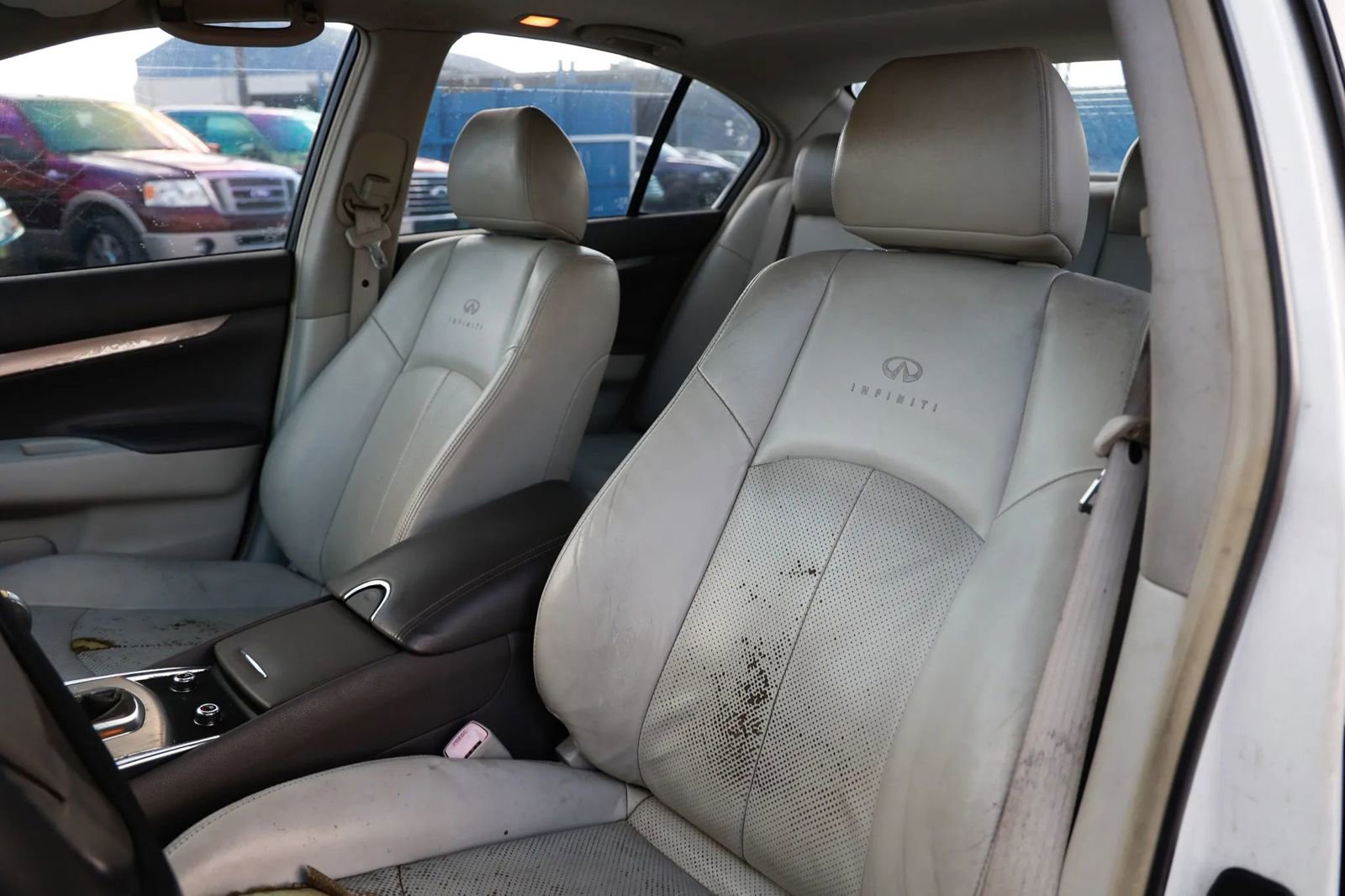 Used 2012 INFINITI G37 Journey w/ Premium Pkg image 13