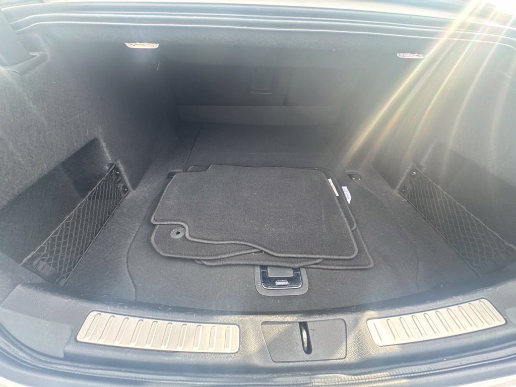 Used 2018 Lincoln Continental Select AWD/4WD image 28