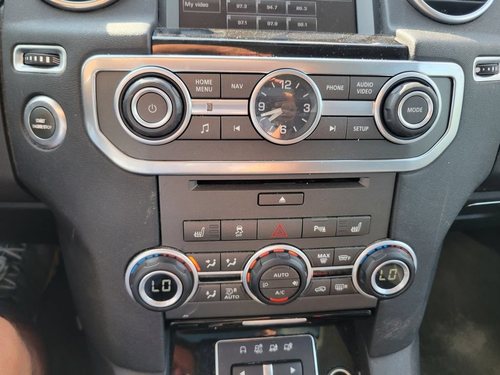 Used 2016 Land Rover LR4 HSE AWD/4WD image 20