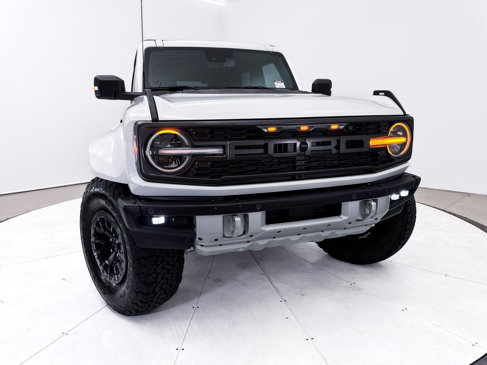 Used 2024 Ford Bronco Raptor w/ Interior Carbon Fiber Pack 6 AWD/4WD image 6