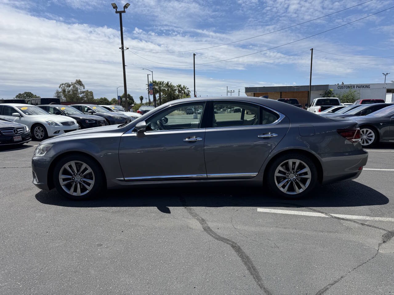 Used 2014 Lexus LS 460 w/ Comfort Package RWD image 6