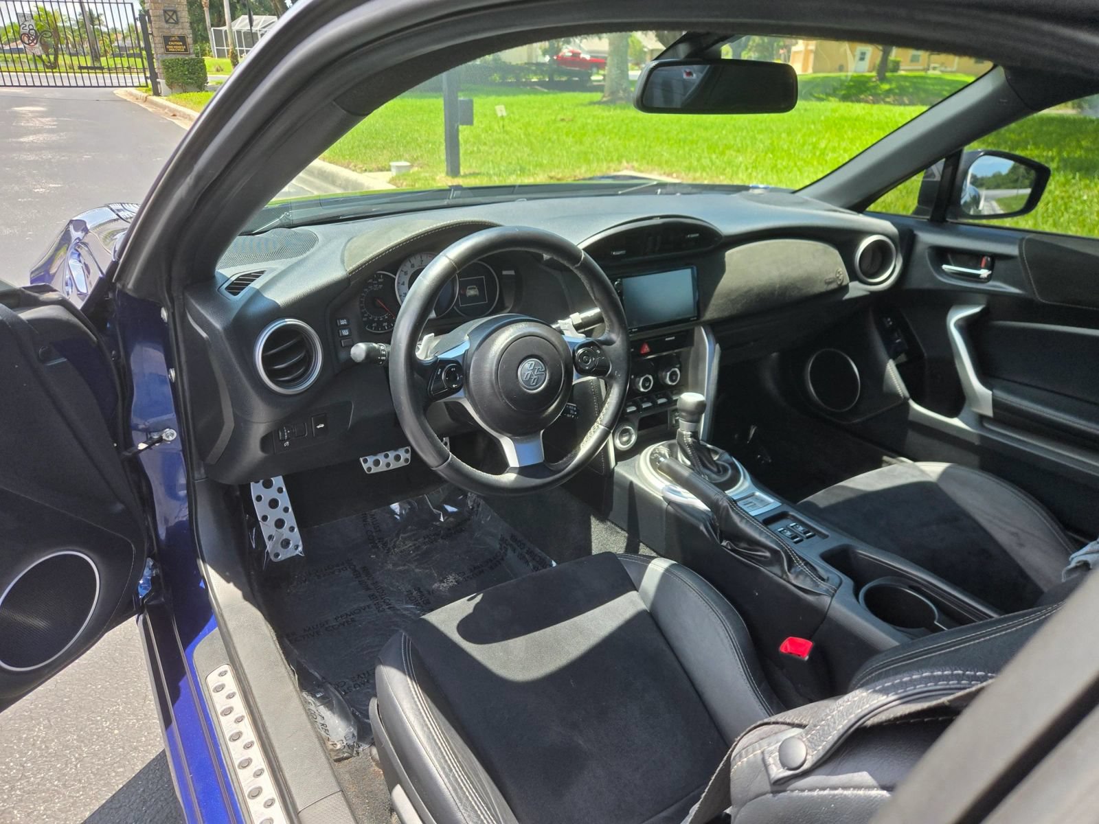 Used 2019 Toyota 86 RWD image 11