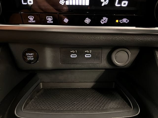 Used 2025 Nissan Rogue SV AWD/4WD image 23