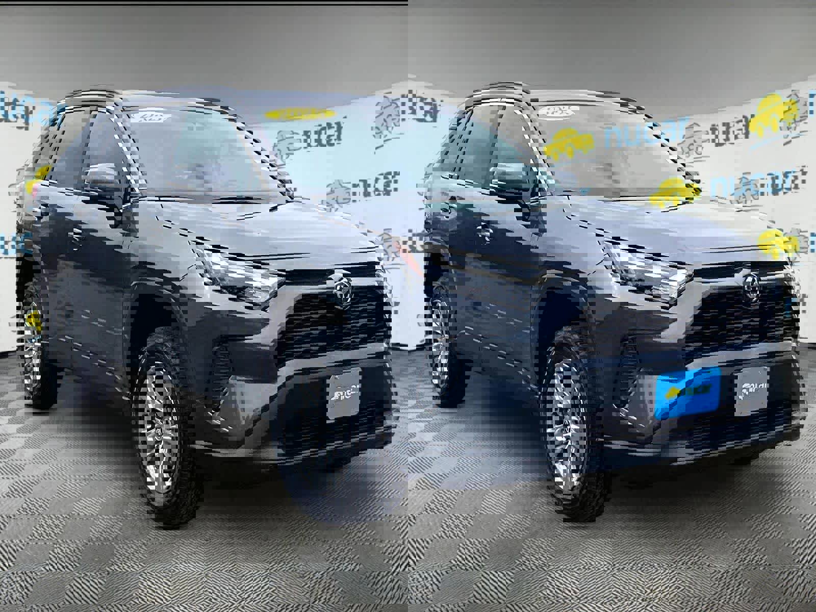 Used 2025 Toyota RAV4 XLE image 1