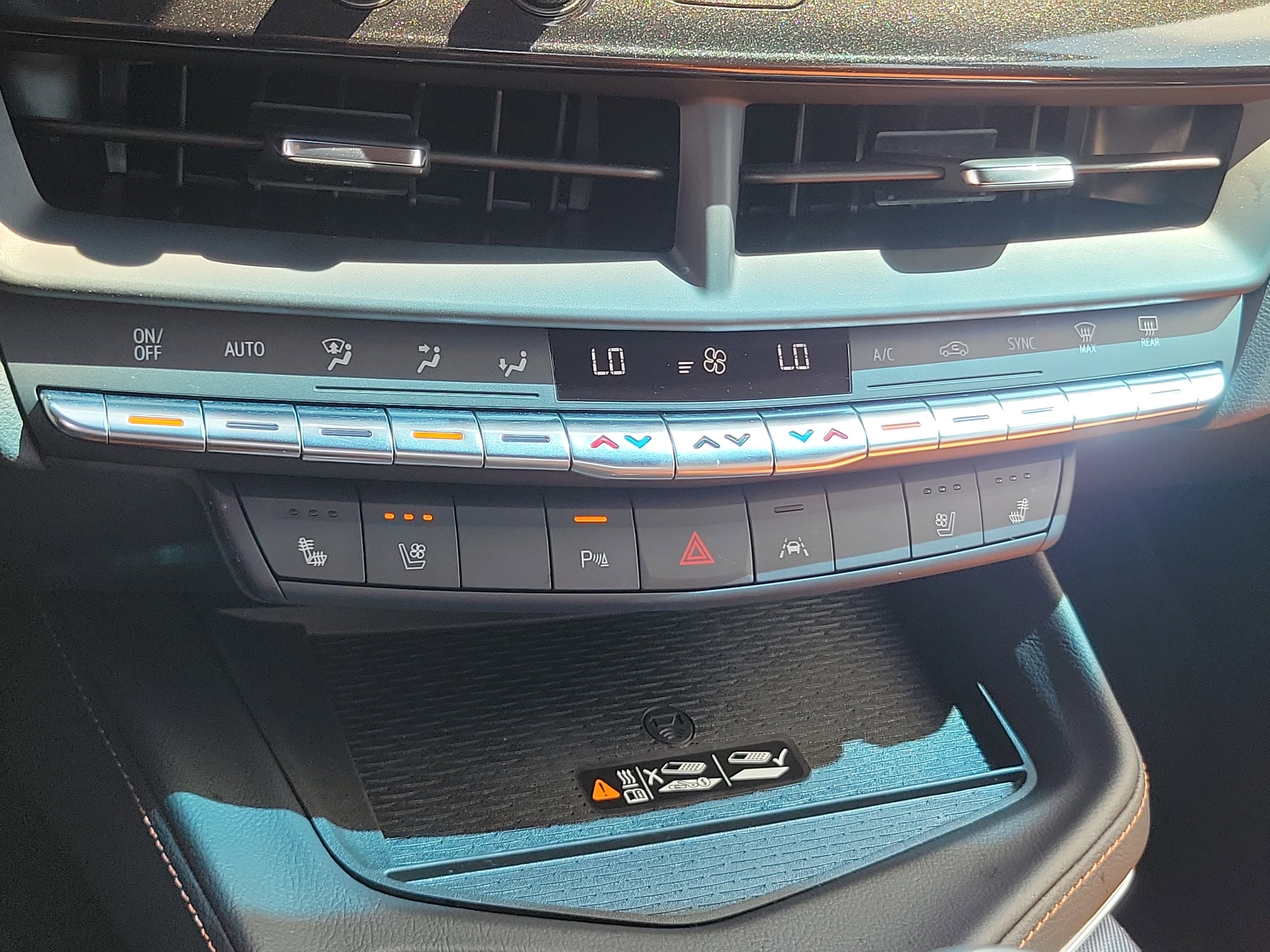 Used 2025 Cadillac CT4 Premium Luxury image 32