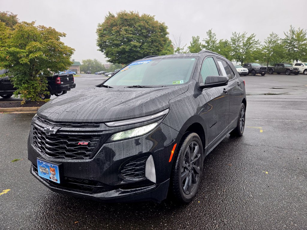 Used 2024 Chevrolet Equinox RS AWD/4WD image 3