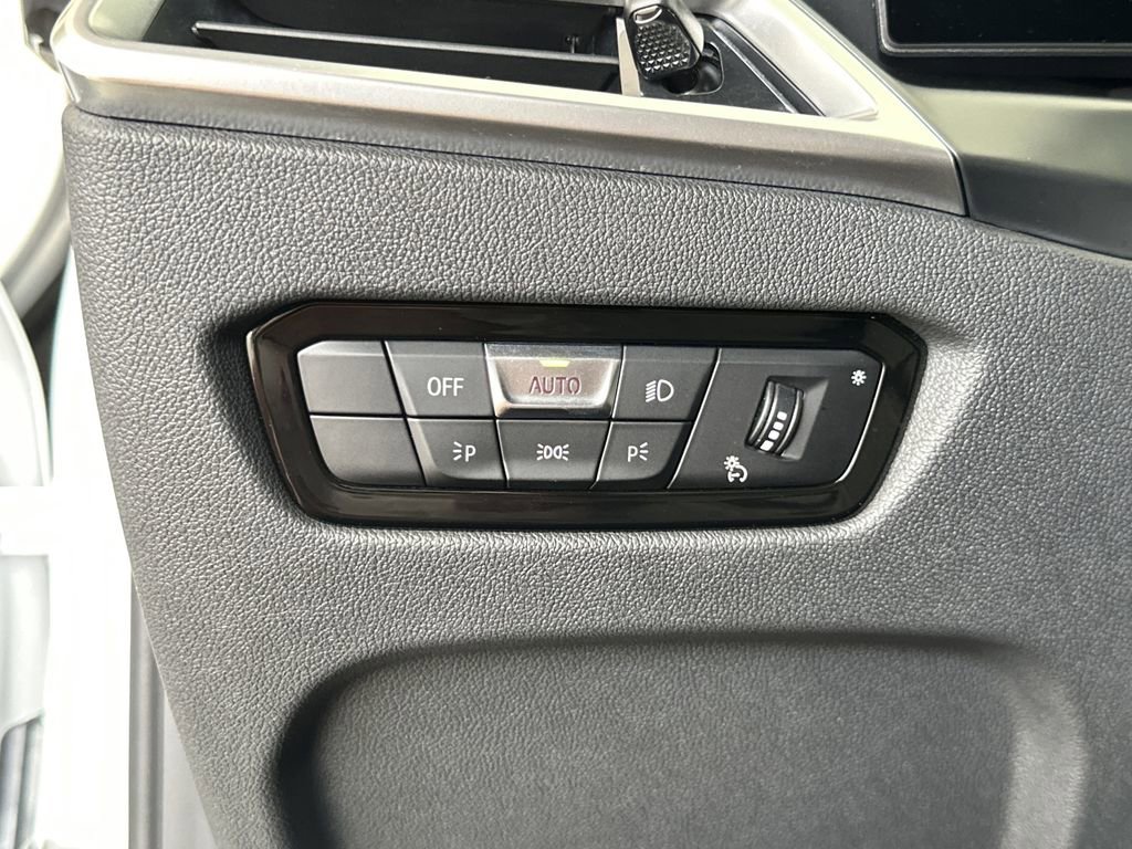 Used 2025 BMW 430i Convertible image 18