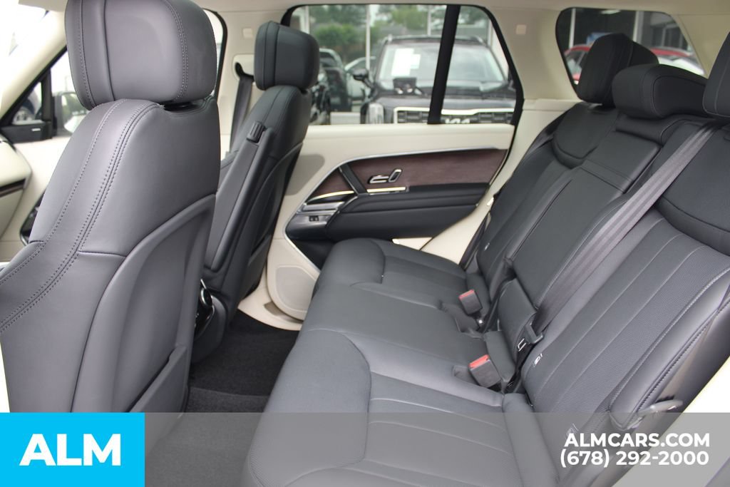 Used 2023 Land Rover Range Rover SE AWD/4WD image 17