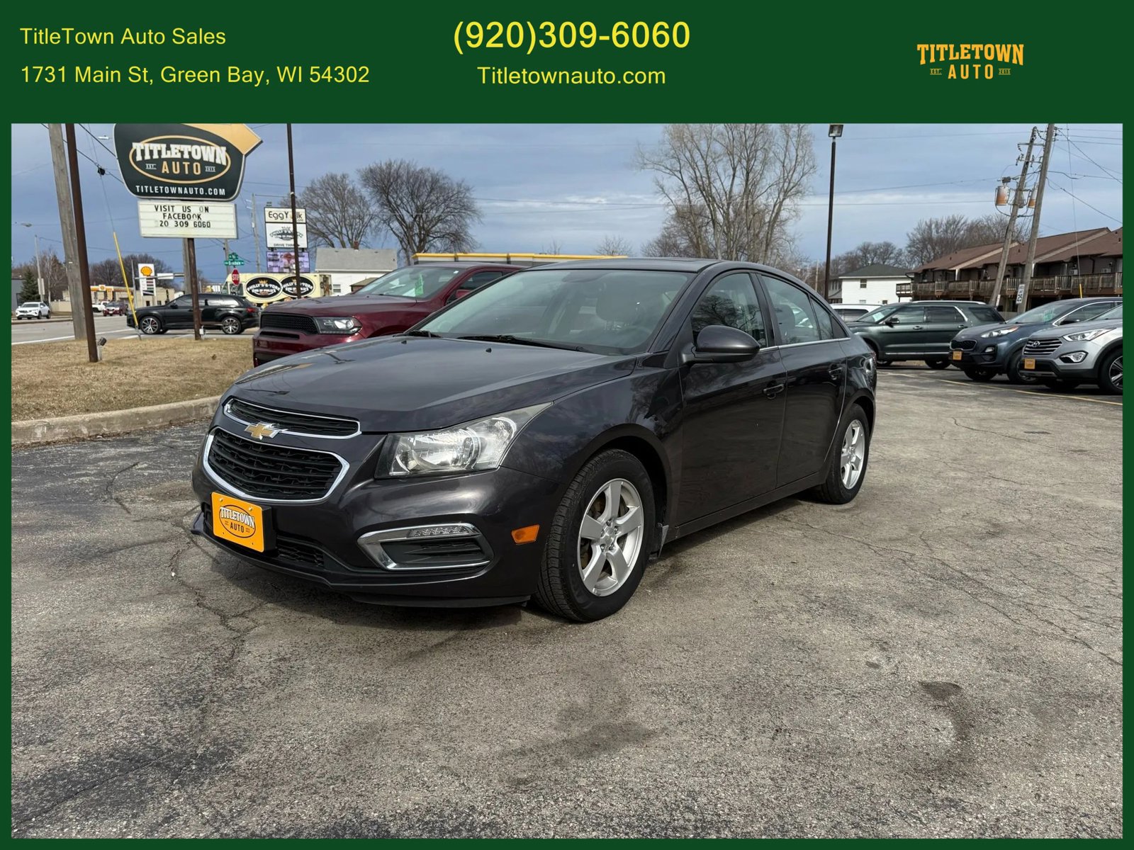 Used 2016 Chevrolet Cruze LT w/ Sun And Sound Package FWD image 1