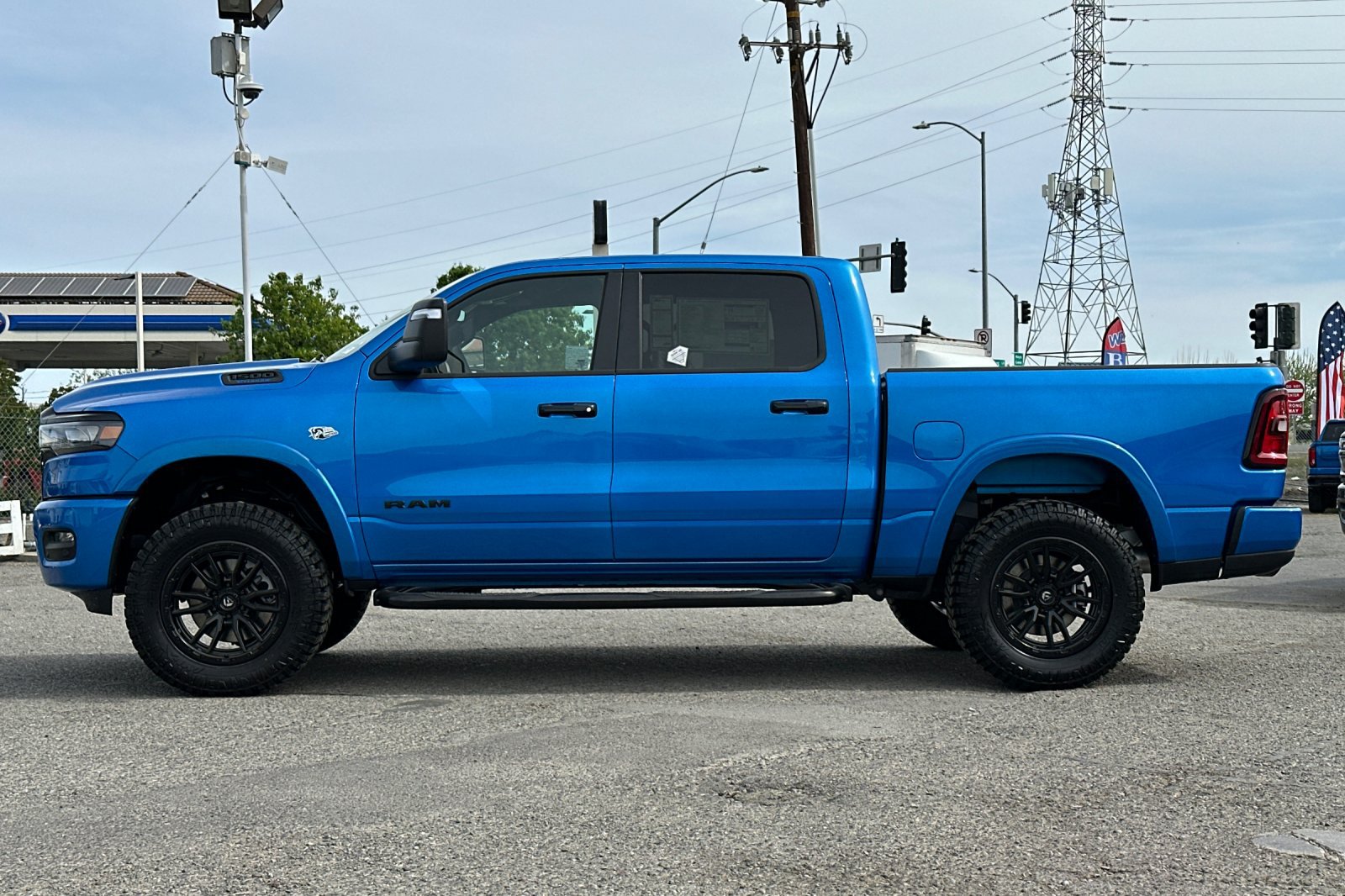 New 2026 RAM 1500 Big Horn AWD/4WD image 6