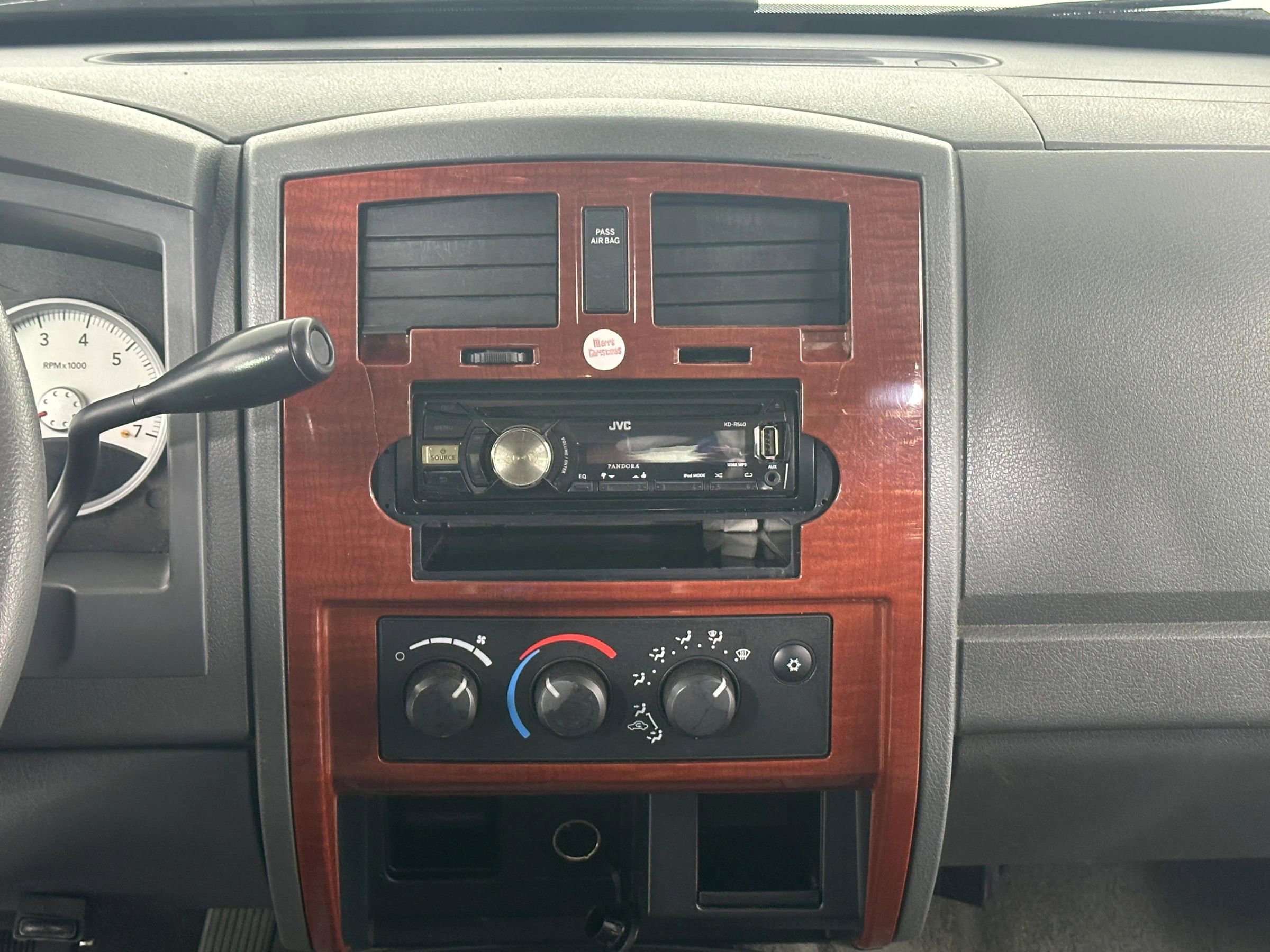 Used 2005 Dodge Dakota SLT image 34