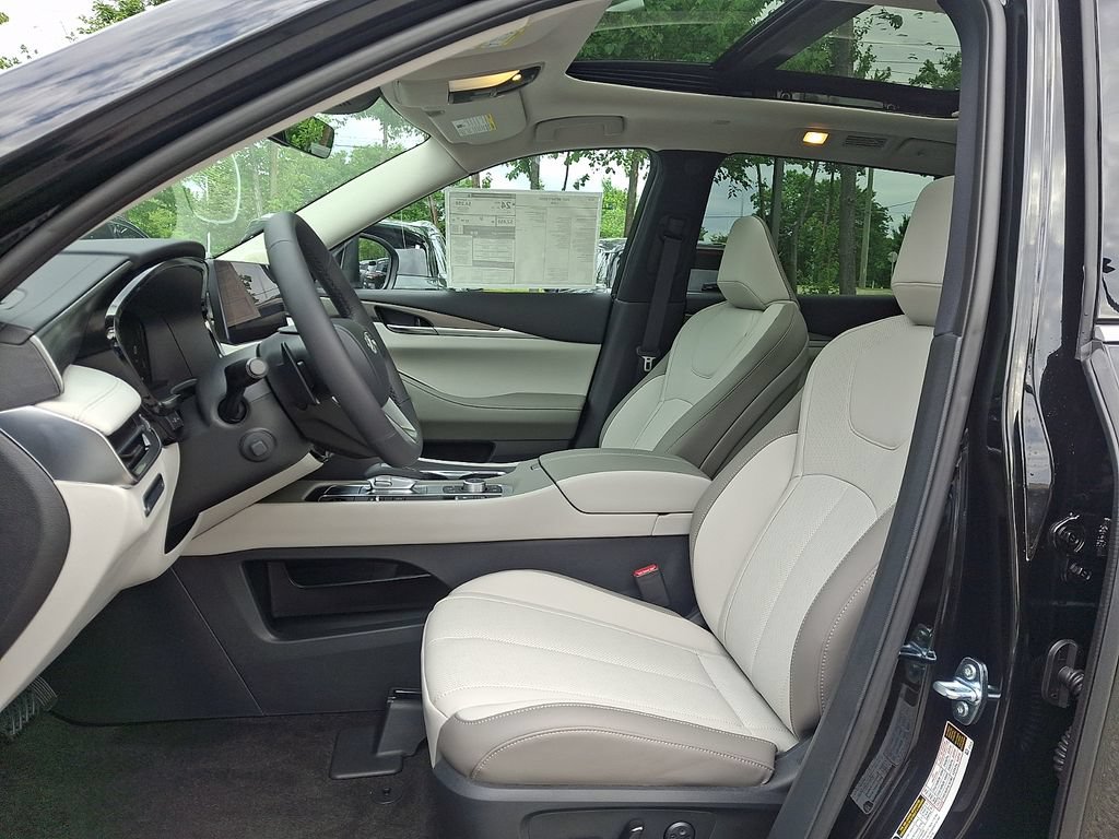 New 2027 INFINITI QX60 Luxe FWD image 9