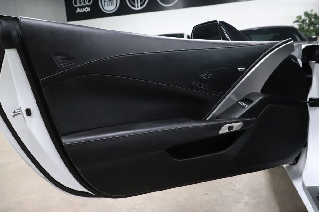 Used 2014 Chevrolet Corvette Stingray Convertible w/ 3LT Preferred Equipment Group image 17
