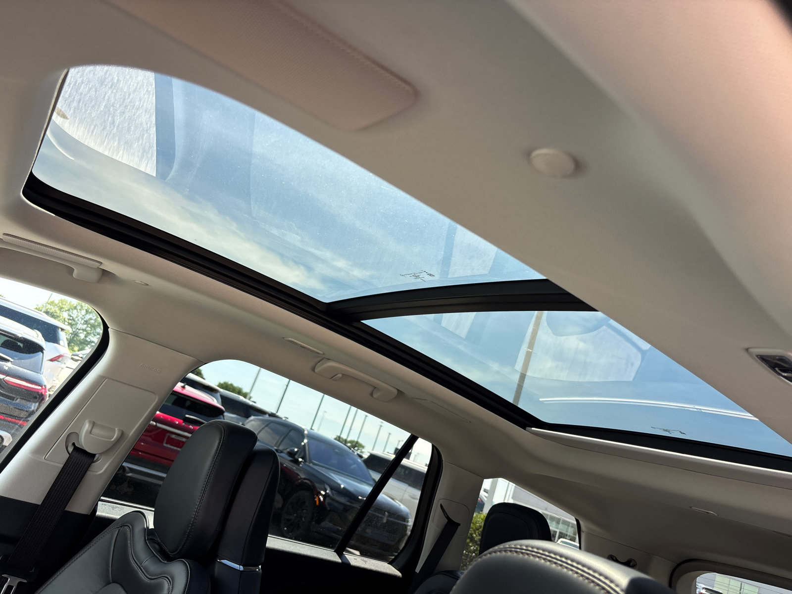 New 2026 Lincoln Aviator Reserve AWD/4WD image 25