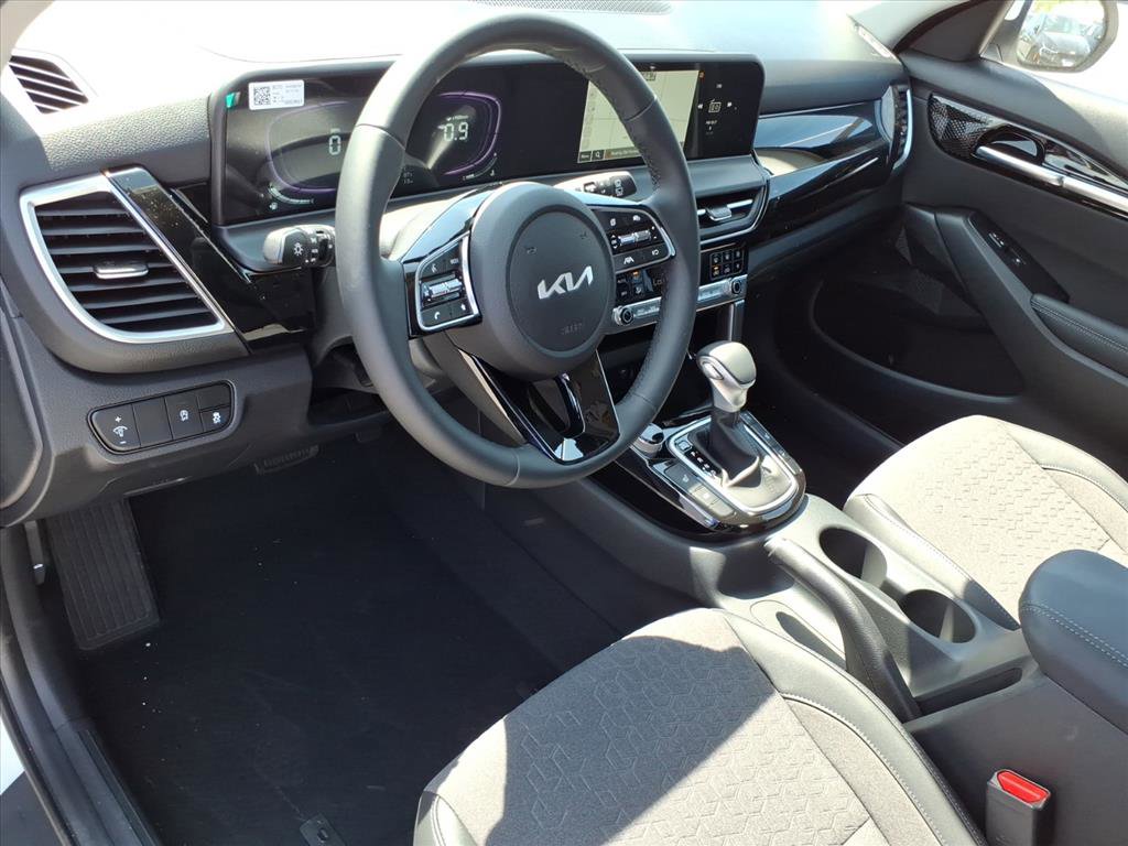 New 2026 Kia Seltos S image 11