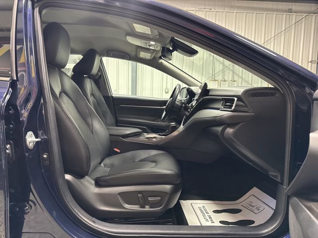 Used 2021 Toyota Camry XLE FWD image 24