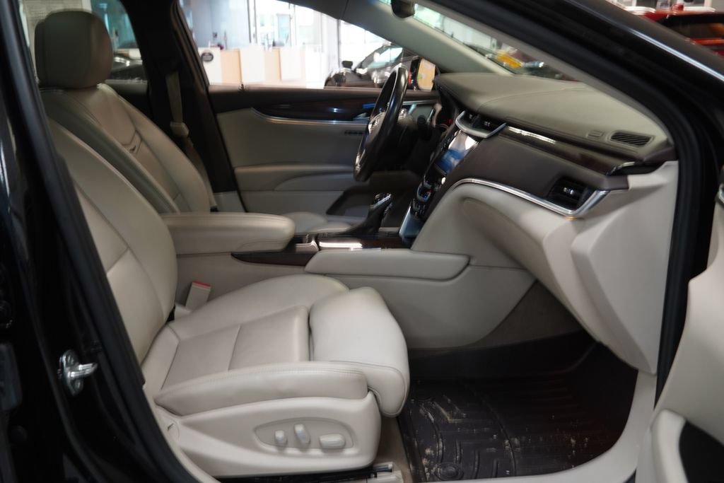 Used 2013 Cadillac XTS Premium AWD/4WD image 26