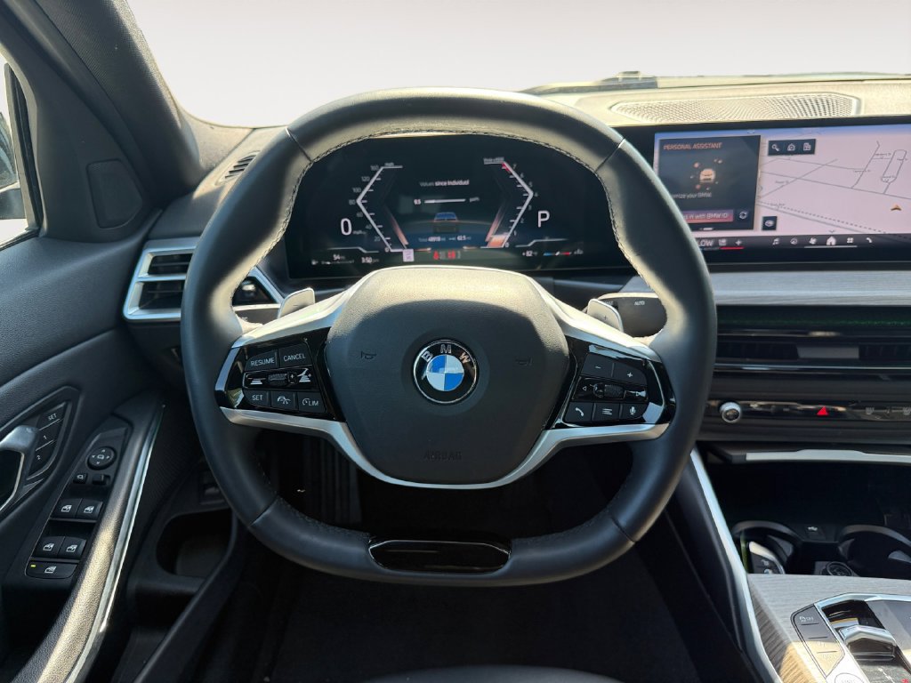 Used 2025 BMW 330i Sedan RWD image 12