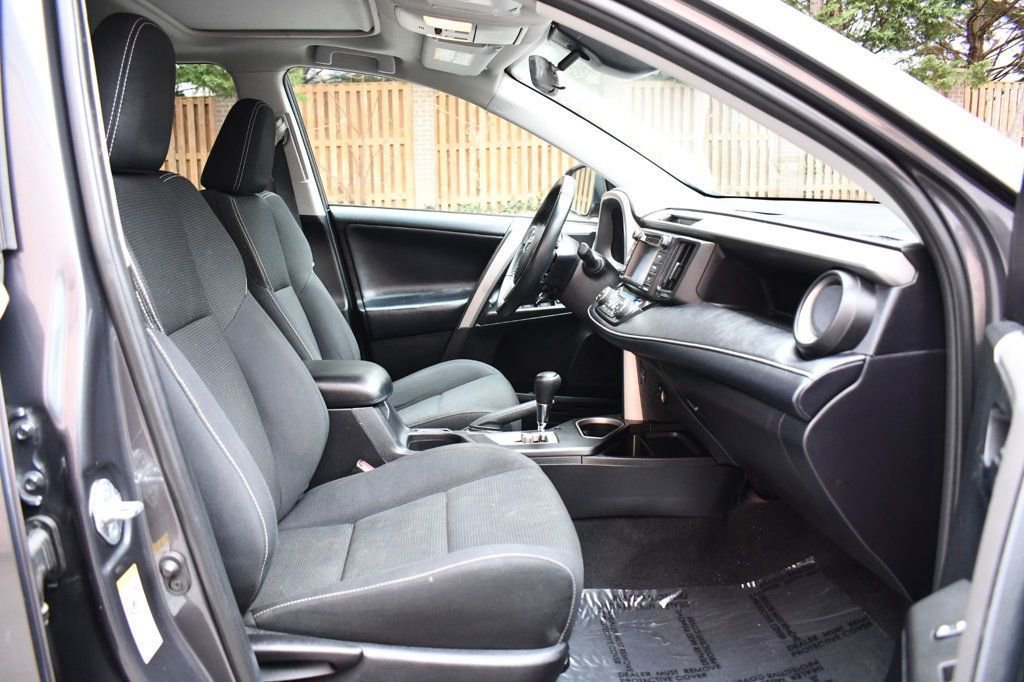 Used 2018 Toyota RAV4 XLE w/ Plus Extra Value Package image 30