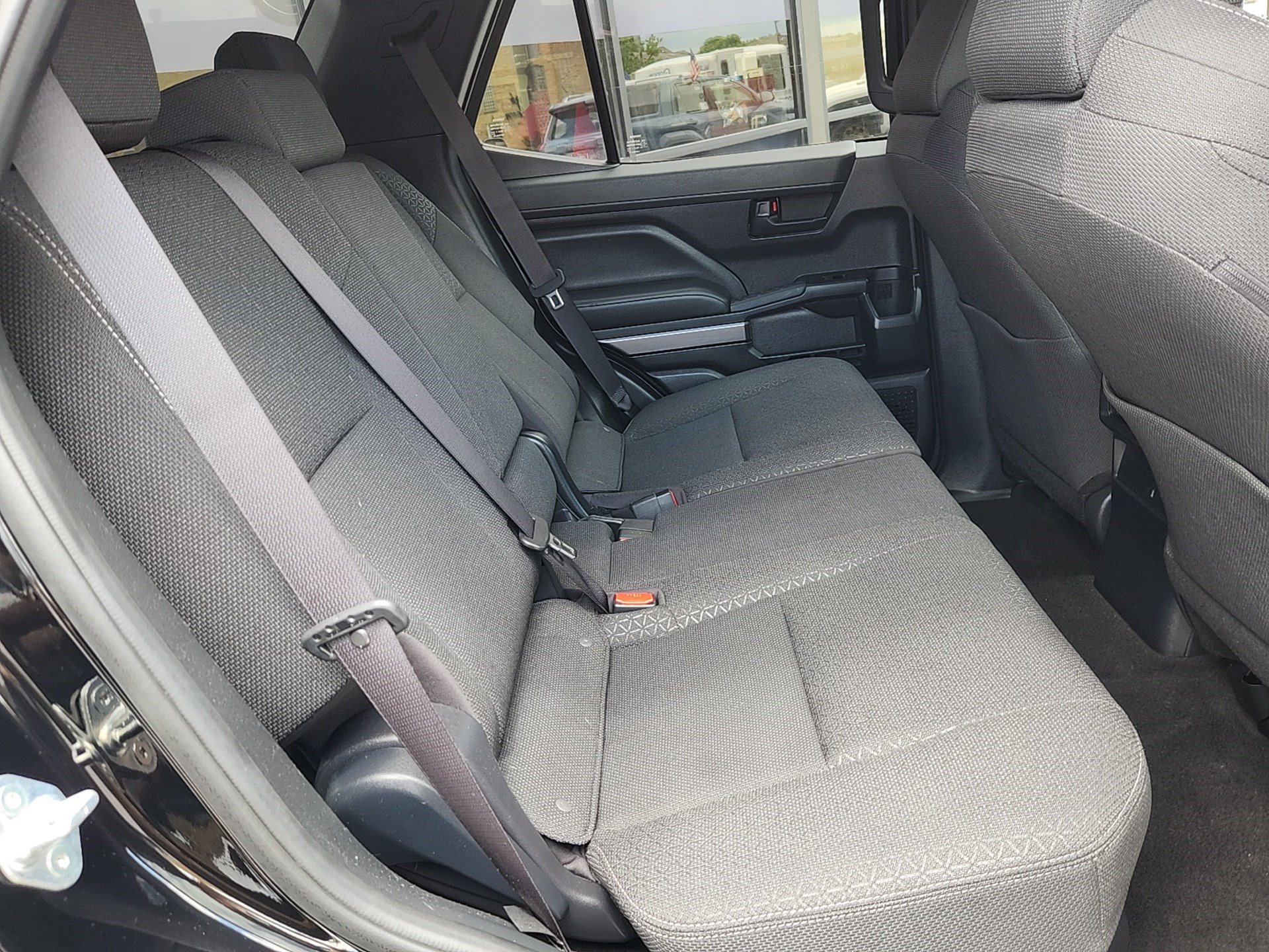 Certified 2025 Toyota 4Runner SR5 AWD/4WD image 28