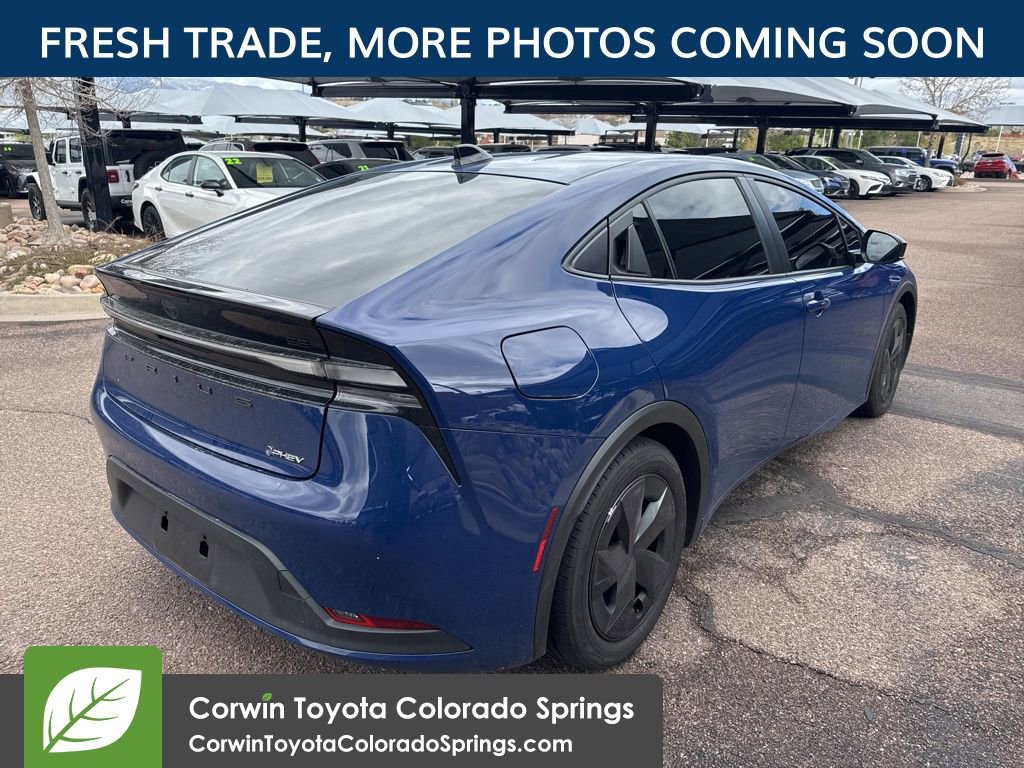 Used 2026 Toyota Prius Plug-In Hybrid FWD image 7