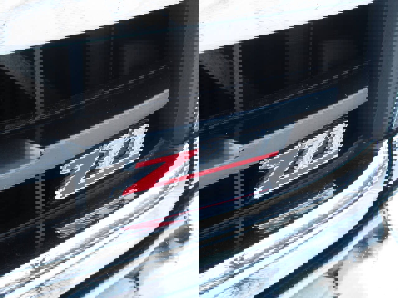 Used 2018 Chevrolet Silverado 2500 LT w/ LT Convenience Package image 4